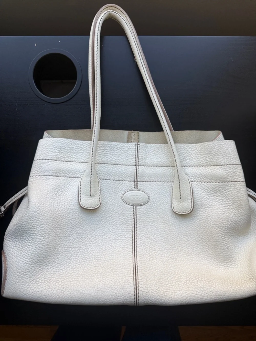 TOD'S Cream-White Pebbled Leather Tote with Top Handles - Picture 4 of 17